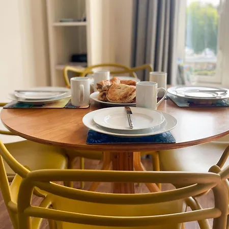 Tranquility Base, Whitehall Landing Tatil Evi Whitby